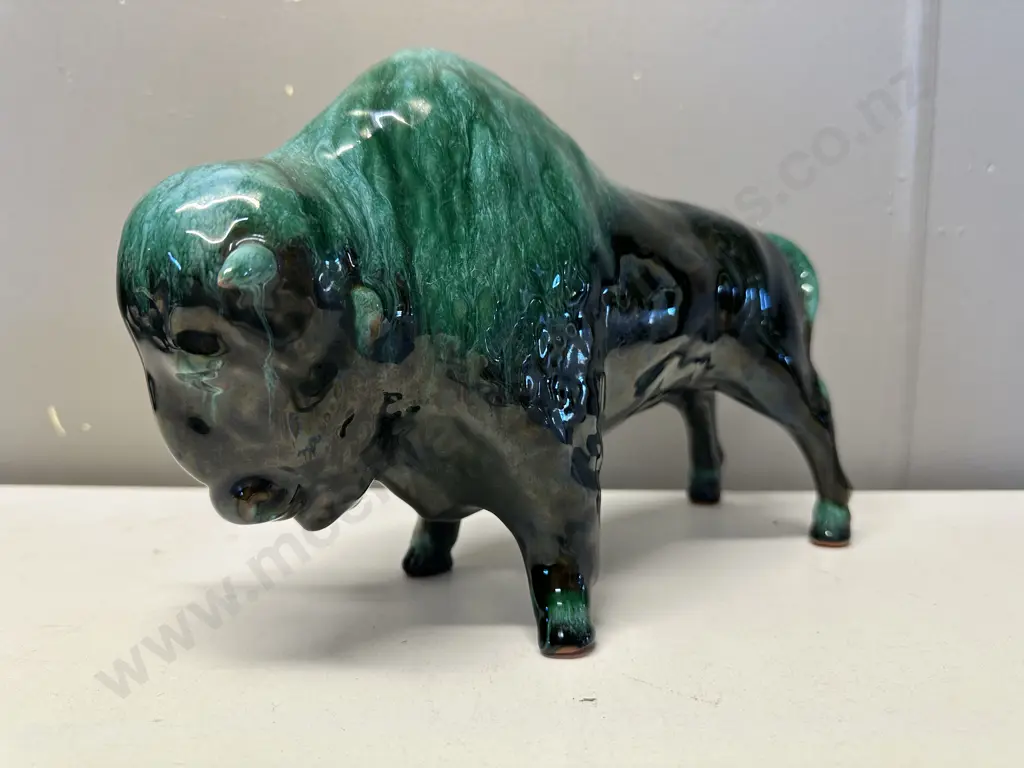 Vintage Blue Mountain Pottery Green Drip Glaze Pottery Buffalo, 19 x 30cm Image 1++