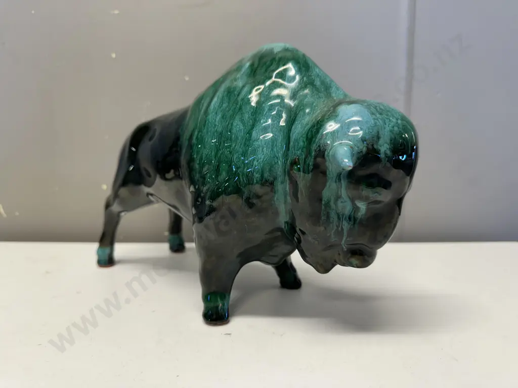 Vintage Blue Mountain Pottery Green Drip Glaze Pottery Buffalo, 19 x 30cm Image 1++