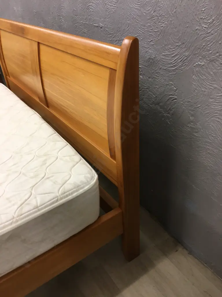 Danske Mobler Queen Size Bed - Solid Rimu Flexislat Bed Frame With a Sleepmaker Duracoil Capri Mattress Image 1++