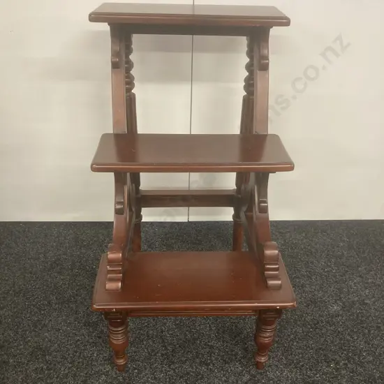 20th Century Reproduction Mahogany Set of Library Steps, On Turned Legs, H80 W45 D54cm