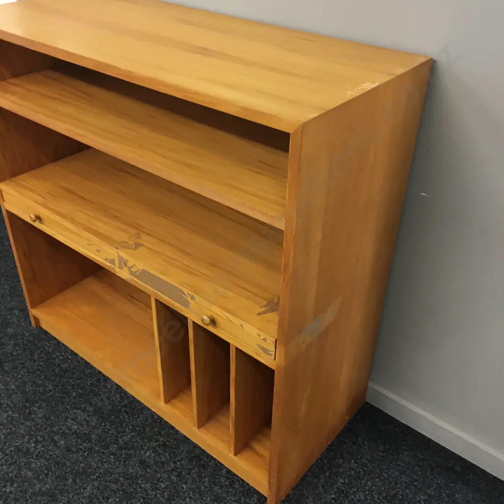 Danske Mobler Rimu Effect Shelf Unit / Bookcase With LP Storage, H87 W89 D38cm Image 1++
