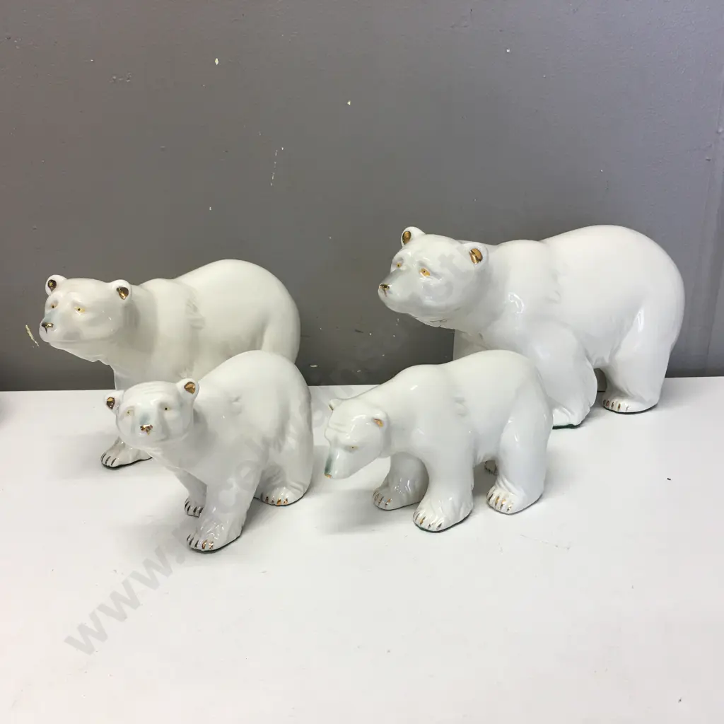 Ceramic Polar Bears With Gold Detail  Image 1++