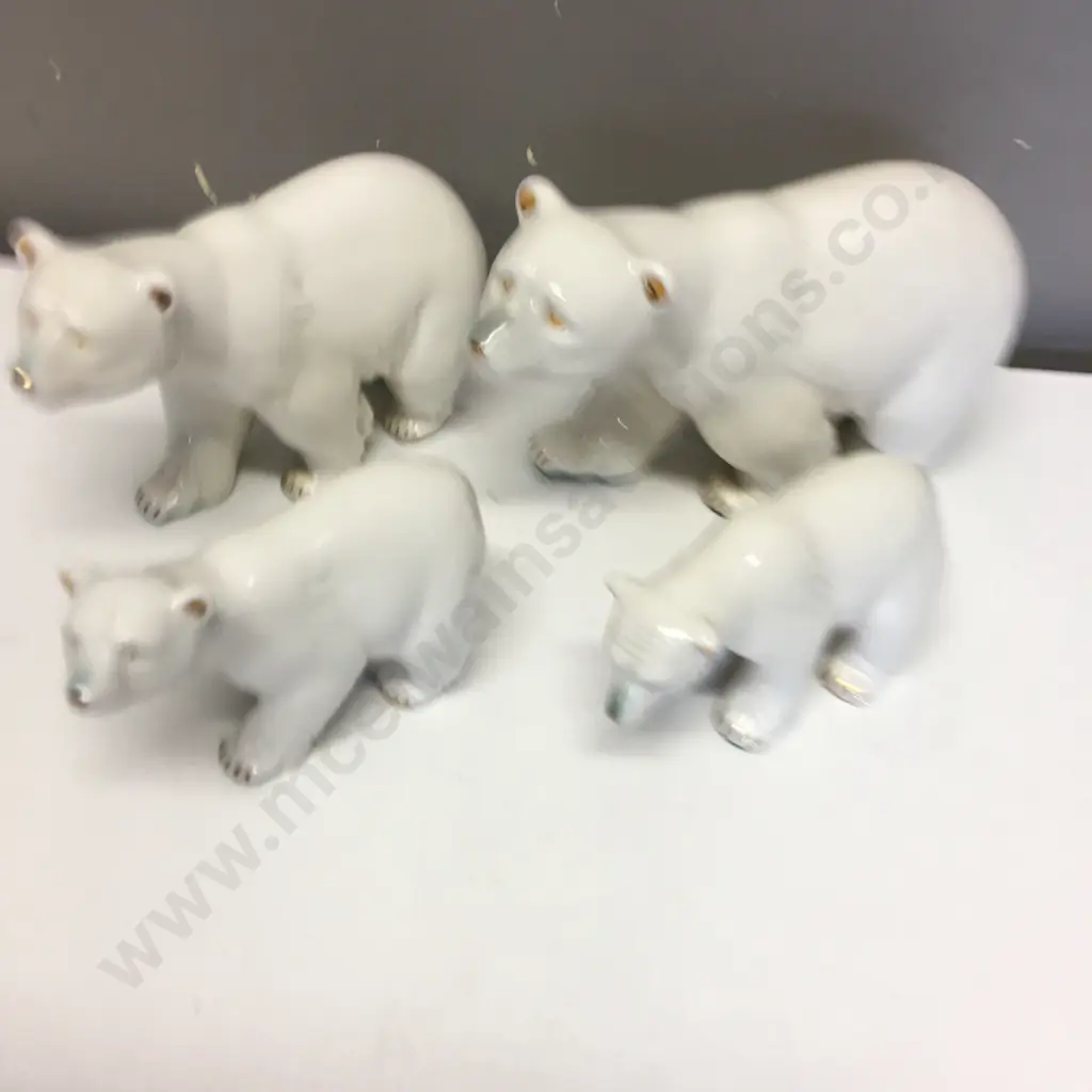Ceramic Polar Bears With Gold Detail  Image 1++