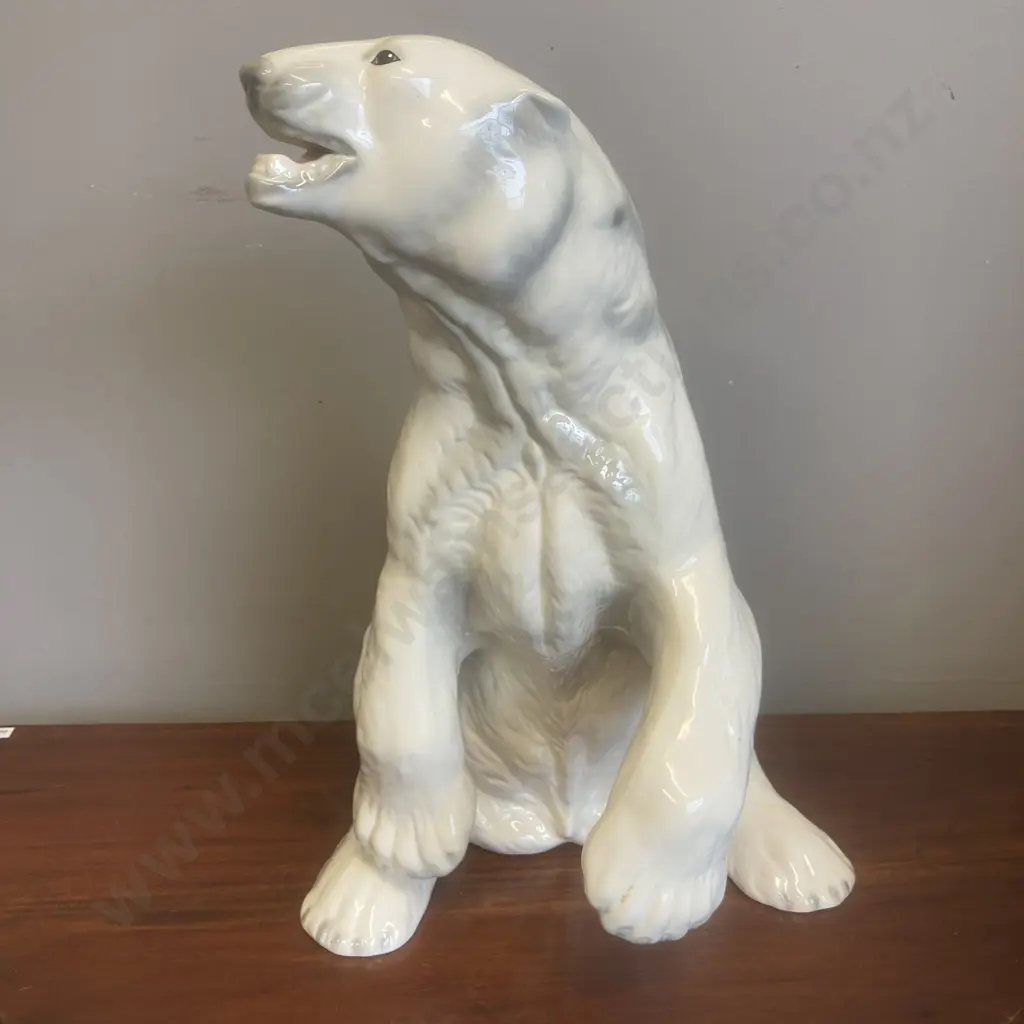 Large Ceramic Polar Bear, 45 x 32cm Image 1++