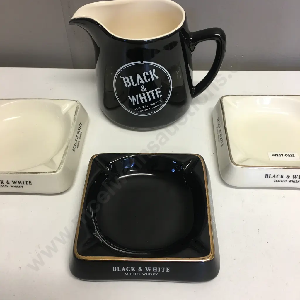 Vintage Buchanans Black & White Scotch Whisky Water Jug Wade Regicor With 3 x Wade PM Ashtrays Image 1++
