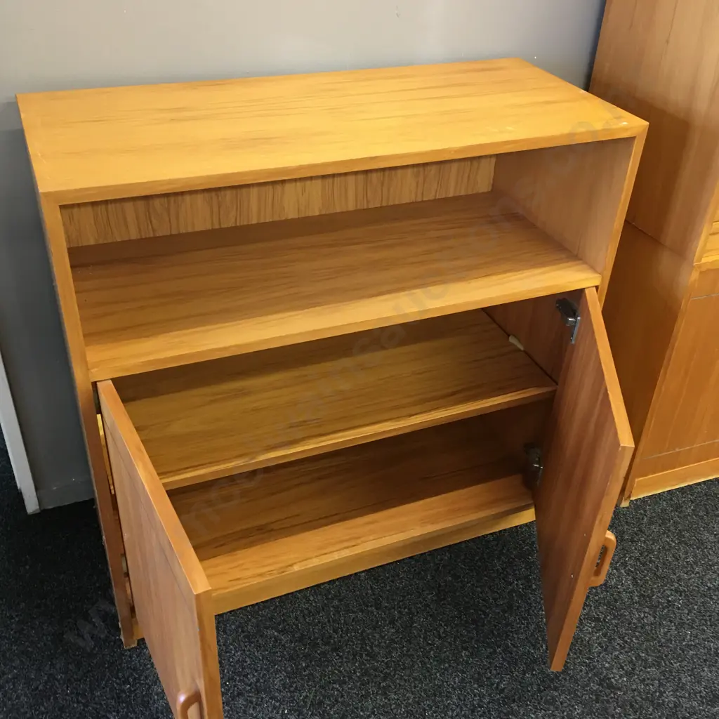 Danske Mobler Rimu Effect Buffet, H87 W89 D38cm Image 1++