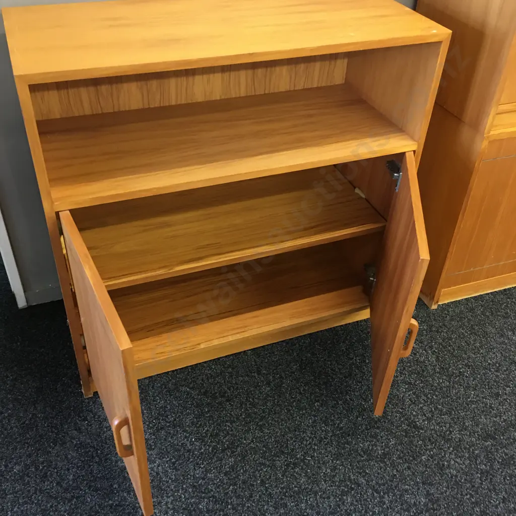 Danske Mobler Rimu Effect Buffet, H87 W89 D38cm Image 1++