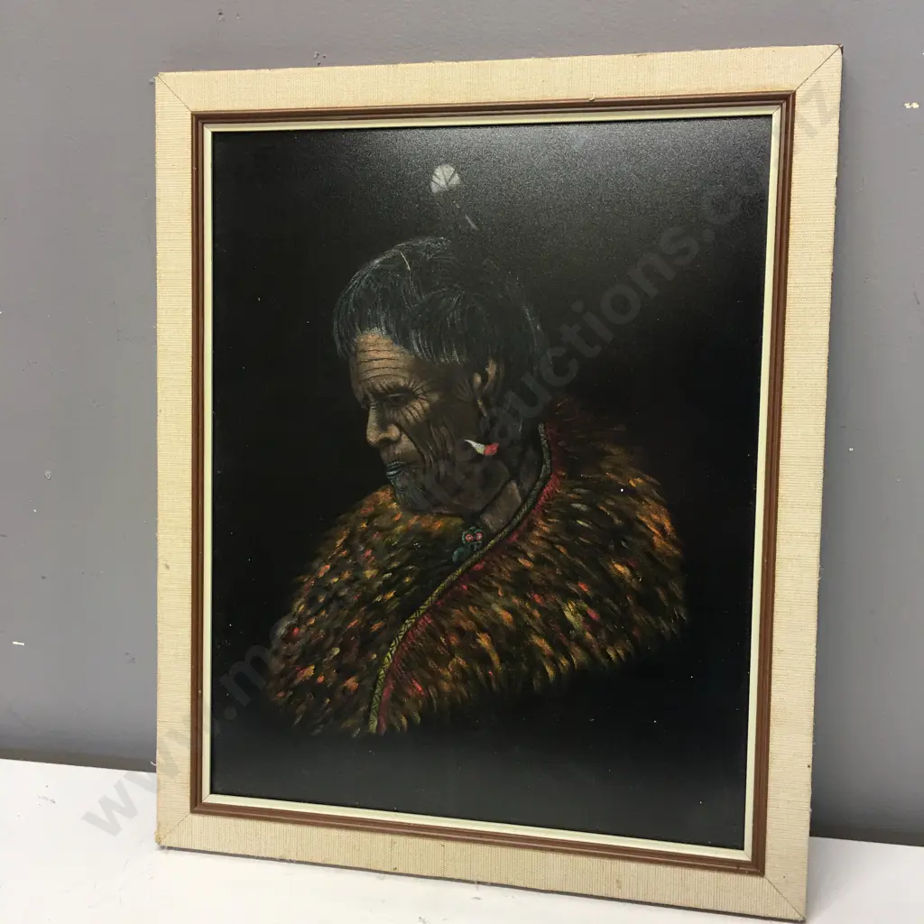 Vintage Cream Framed Artwork 44x36cm. Image 1++