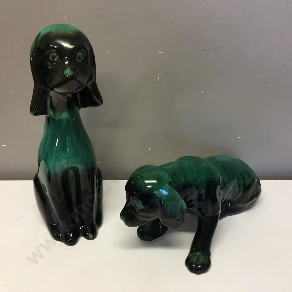 Pair Of Blue Mountain Pottery Dogs 1x af Image 1++