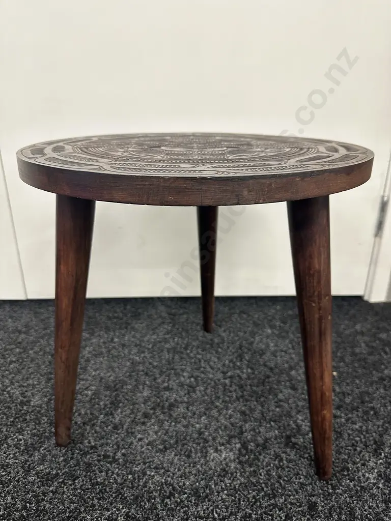 Retro Vintage Round Occasional Table. Native New Zealand Carved, Tri Legged With Paua Inlay, 40 x 40cm Image 1++