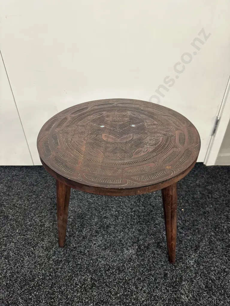 Retro Vintage Round Occasional Table. Native New Zealand Carved, Tri Legged With Paua Inlay, 40 x 40cm Image 1++