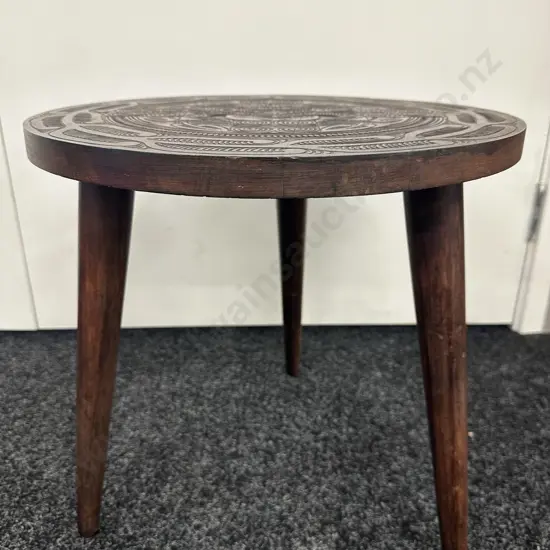 Retro Vintage Round Occasional Table. Native New Zealand Carved, Tri Legged With Paua Inlay, 40 x 40cm