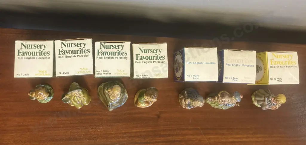 Vintage Wade England Large Nursery Favourites Porcelain Figurine Set of 7 of 24 In Original Boxes, 7.5cm Image 1++