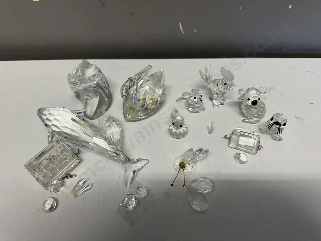 Selection of Swarovski Crystal Animals (As Found Condition) Image 1++