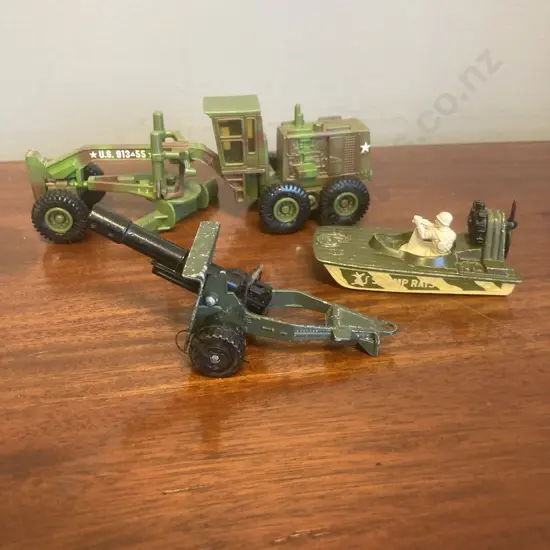Vintage Ertl USA Caterpillar Tractor Motor Grader, Matchbox K116 Field Gun, Matchbox Superfast No30 Swamp Rat