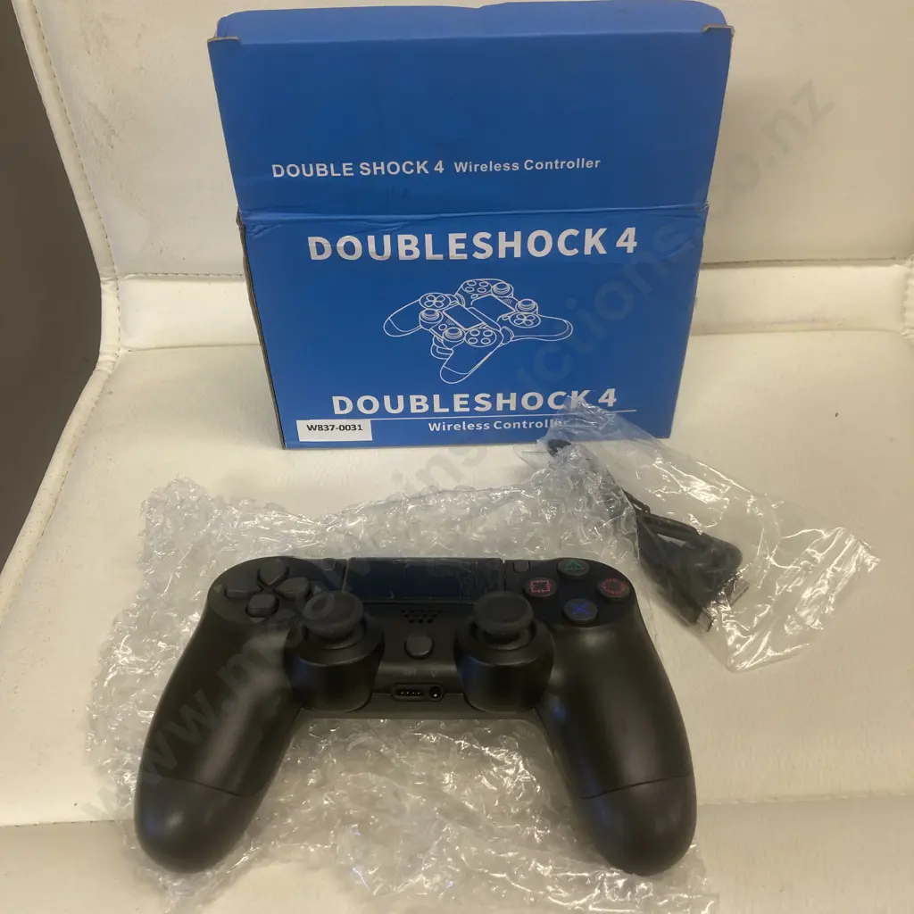 Doubleshock 4 Wireless Controller Image 1++