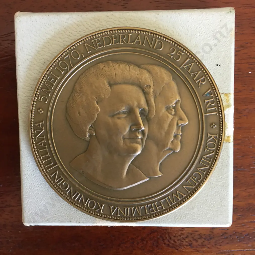Commemorative Medal May 5th 1970 25 years of Liberation Image 1++
