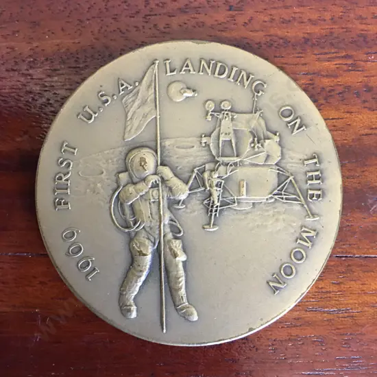 Apollo X1 1969 First USA Landing On The Moon Medal 50mm.