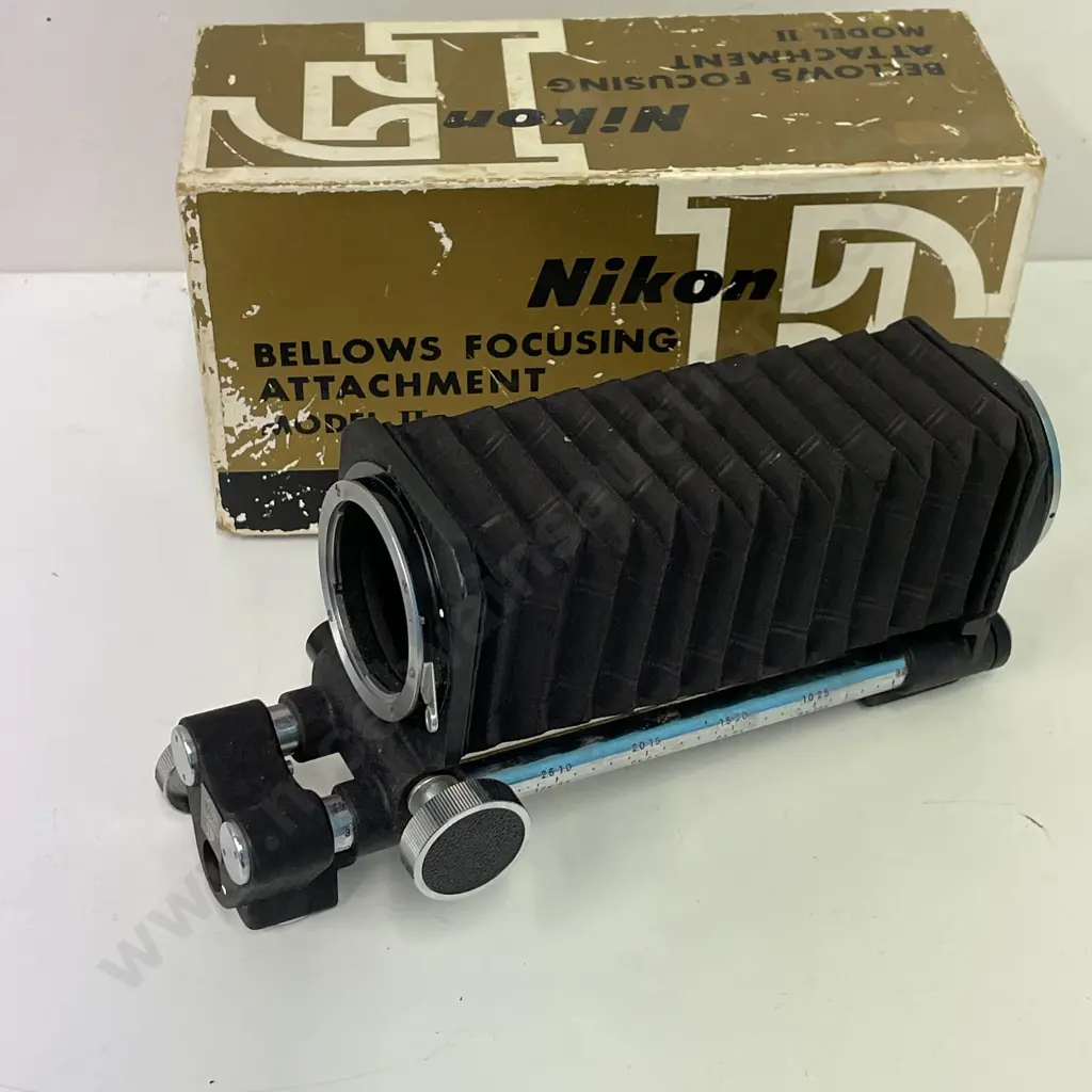 Vintage Boxed Nikon Bellows Focusing Attachment. Model II Image 1++