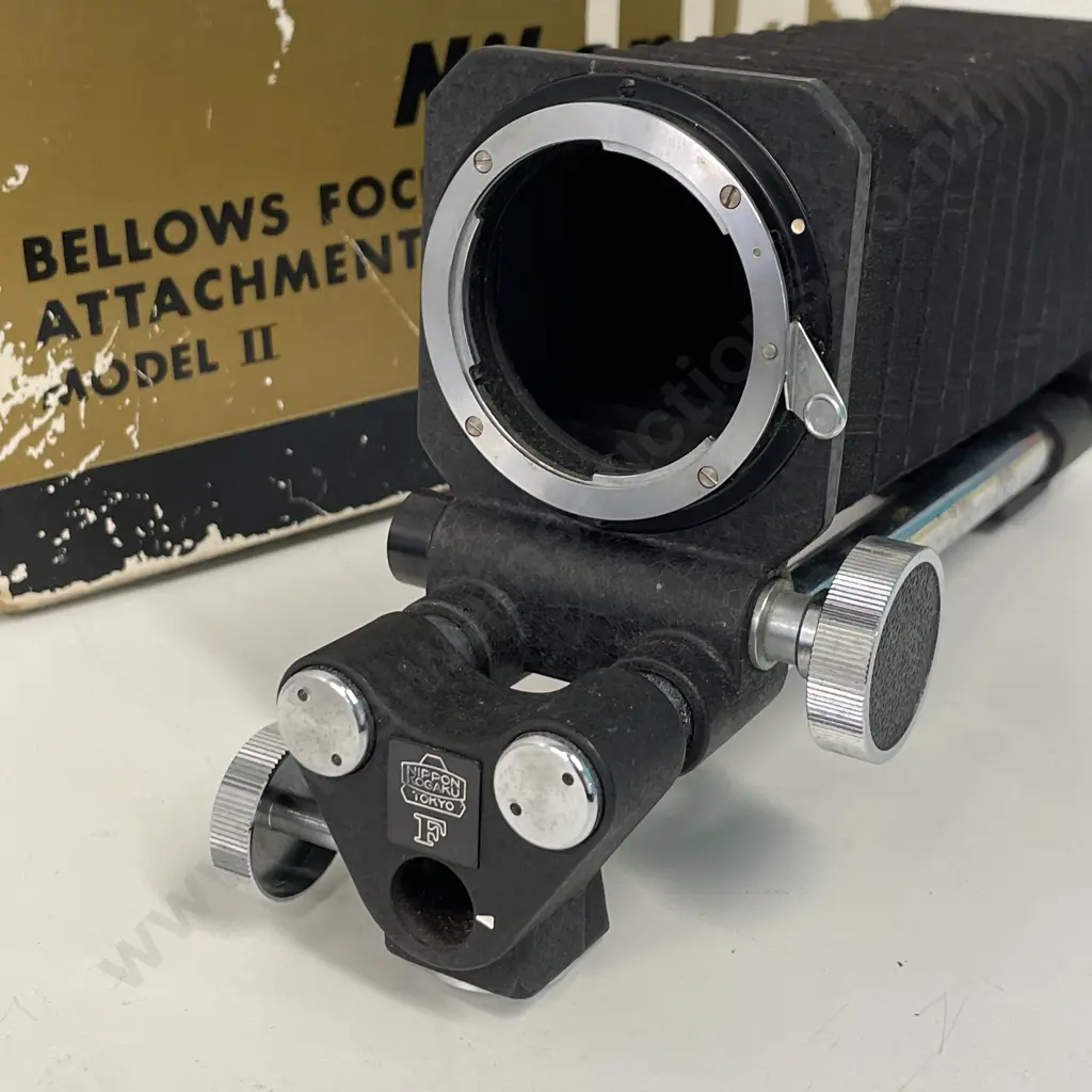 Vintage Boxed Nikon Bellows Focusing Attachment. Model II Image 1++