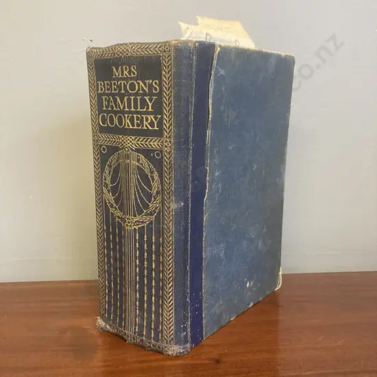 1930's Mrs Beeton's Family Cookery Book, Published by Ward, Lock & Co. London