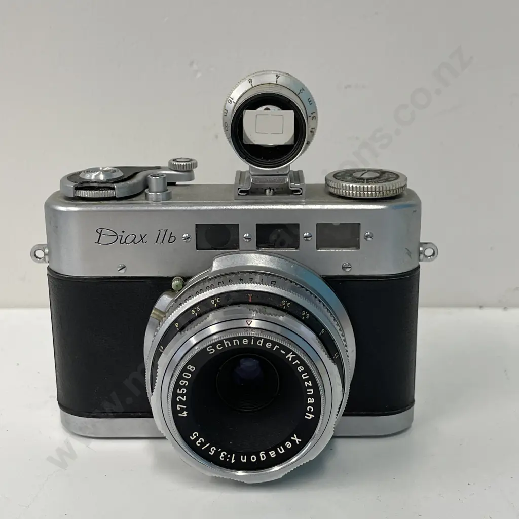 Vintage Diax IIb Camera. Made in Germany. Image 1++
