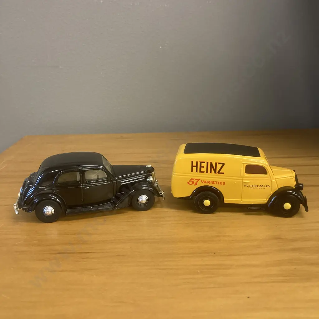 Matchbox Dinky 1:43 1950 Ford E83W Van - Heinz DY4 Yellow & 1950 Ford V8 Pilot DY5 Black Image 1++