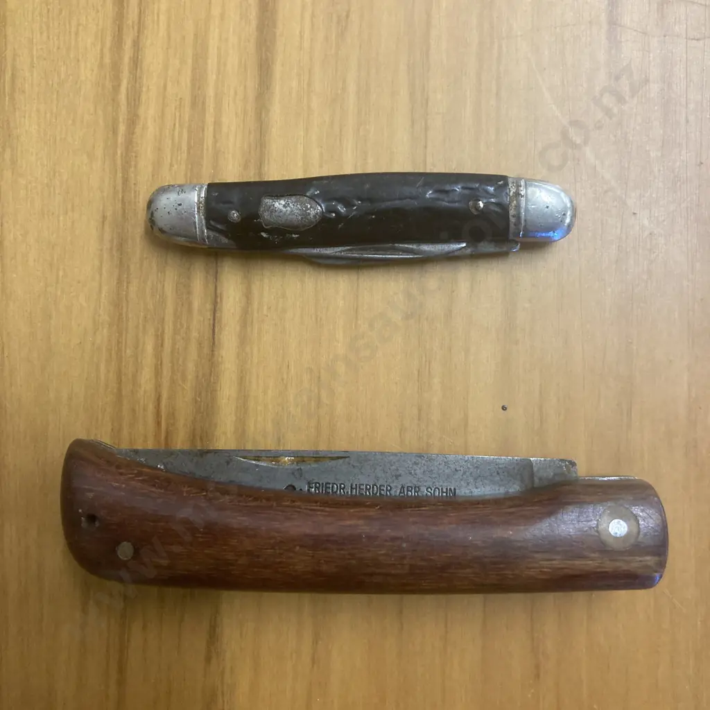 Vintage Friedr. Herder Abr Sohn Spade Solingen German Pocket Knife, & Richards Sheffield England Double Bladed Pen Knife Image 1++