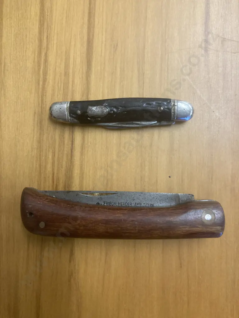 Vintage Friedr. Herder Abr Sohn Spade Solingen German Pocket Knife, & Richards Sheffield England Double Bladed Pen Knife Image 1++