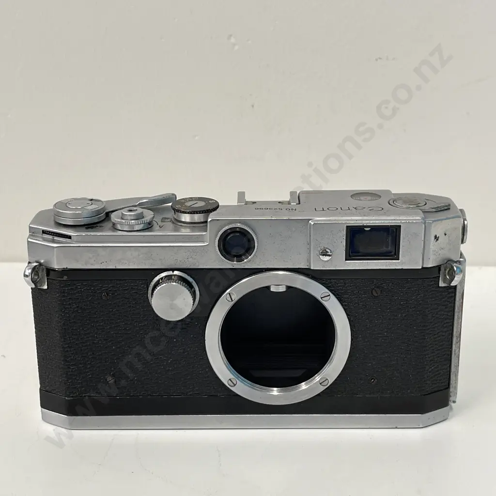 Vintage Canon Rangefinder No. 523696 Image 1++