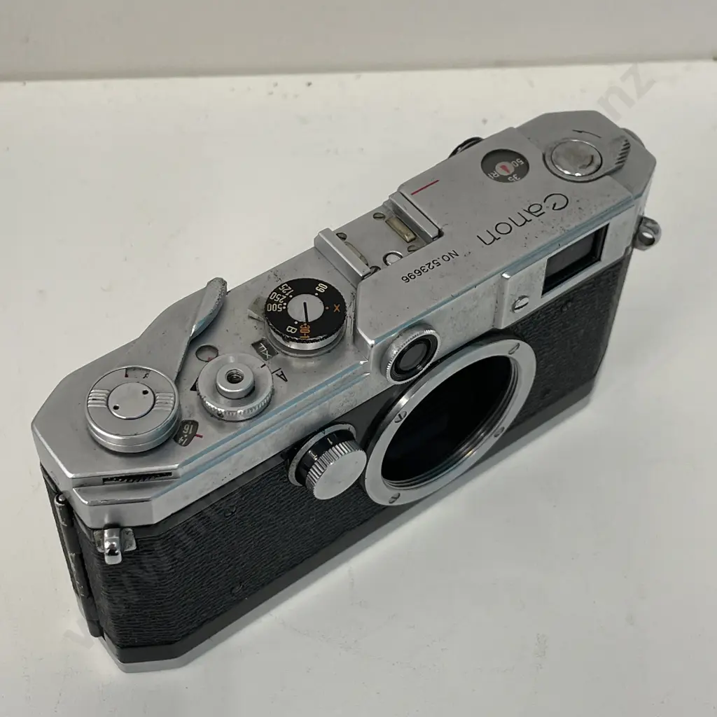 Vintage Canon Rangefinder No. 523696 Image 1++