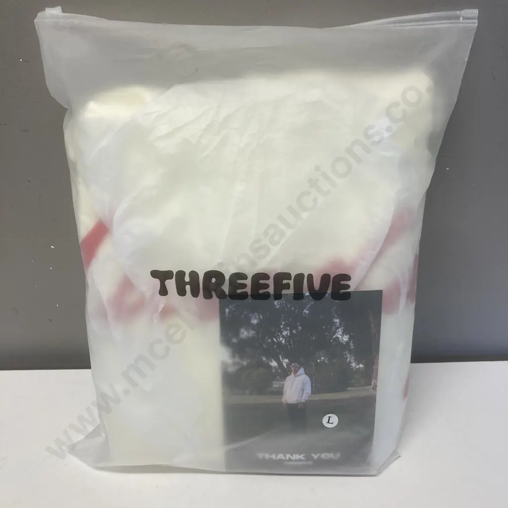 New THREEFIVE Sunday Hood / Vanilla, Sz L Image 1++