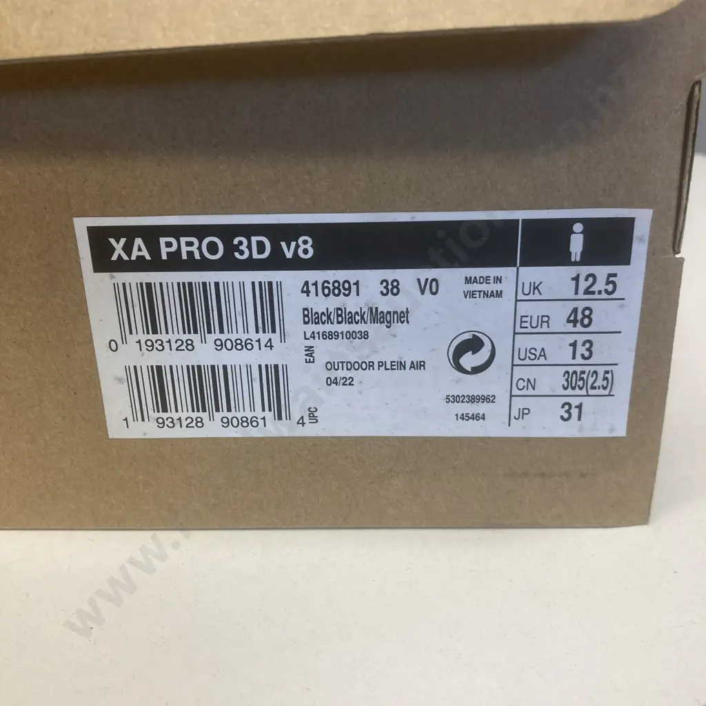 New Salomon Mens XA PRO 3D V8 Multisport Shoes, Black / Black / Magnet, Sz UK12.5, EUR 48 Image 1++