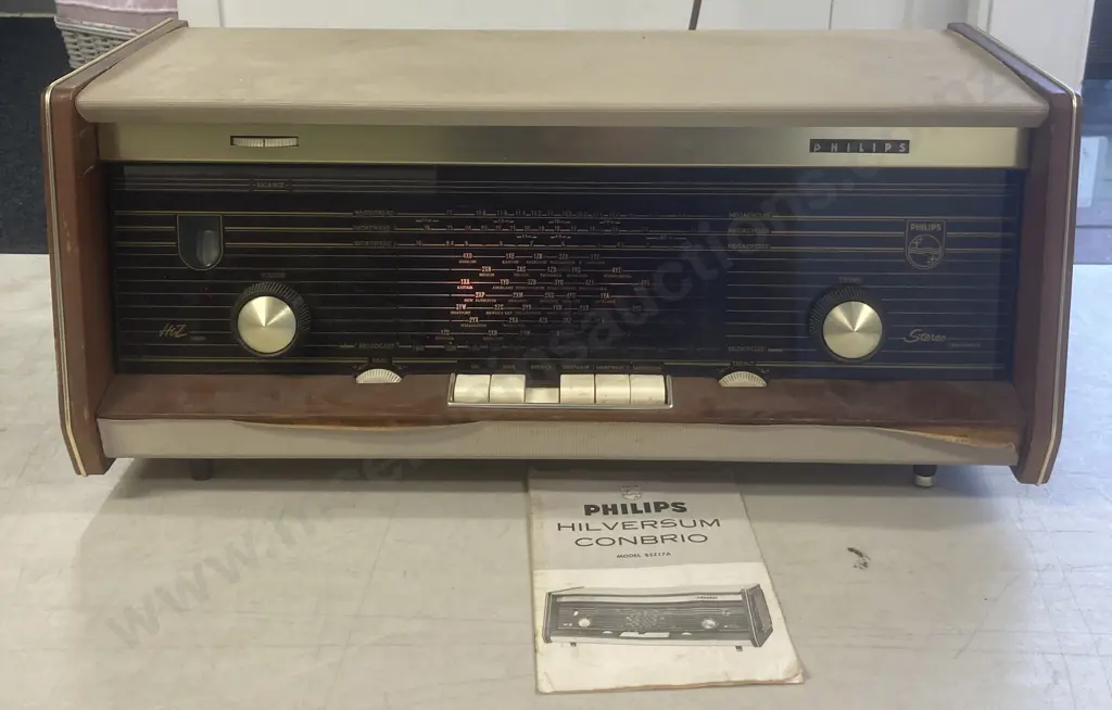 Vintage Philips Hilversum Conbrio Radio, Model B5Z17A (1961) With Instruction Manual, Good Working Order Image 1++