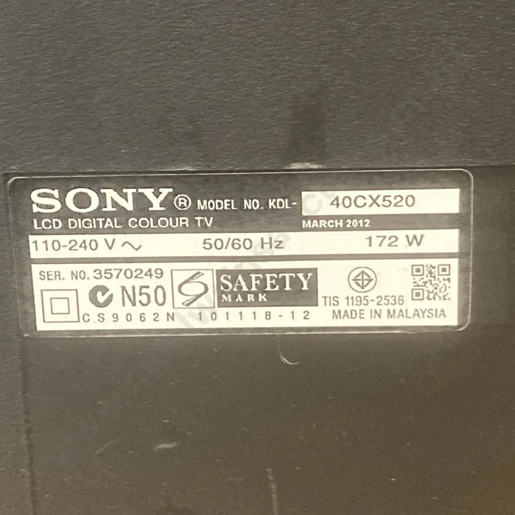 Sony 40" LCD Digital TV With Remote Control, Model 40CX520 Image 1++