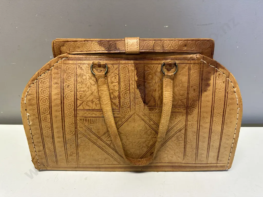 Vintage 1960s Tooled Leather Handbag (As Found Condition) Image 1++