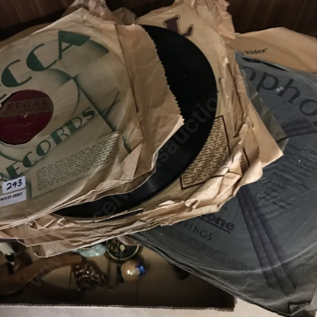Selection of 78's Image 1++