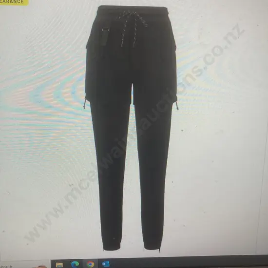 New Torpedo7 Women's Belted Convertible Pants - Black, Sz L/14"