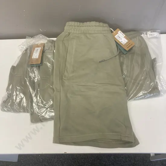 Torpedo7 Men's Fleece Everday Short - Khaki, 3 x Sz M & 1 x Sz S