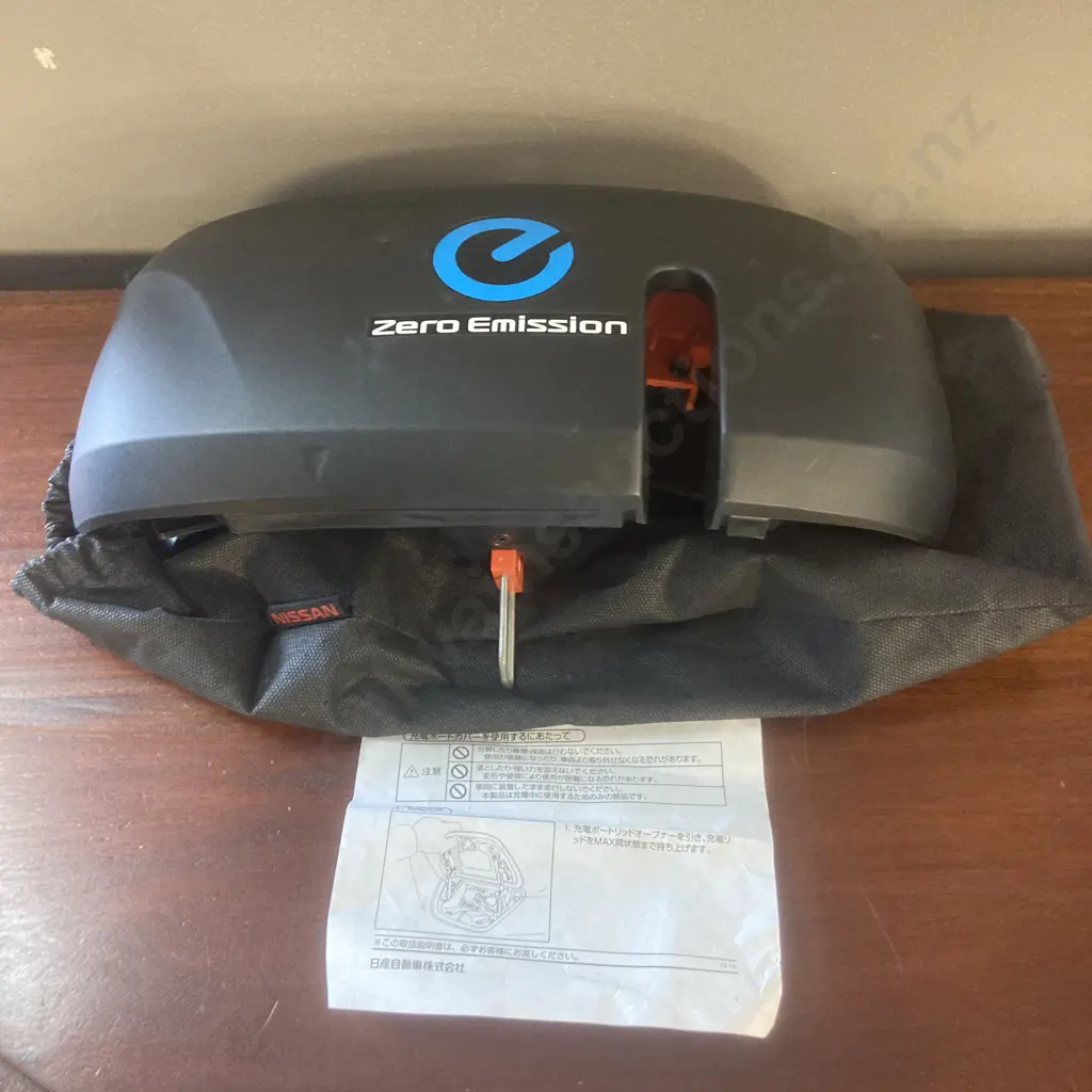Nissan Leaf Charging Port Cover With Instructions & Bag Image 1++