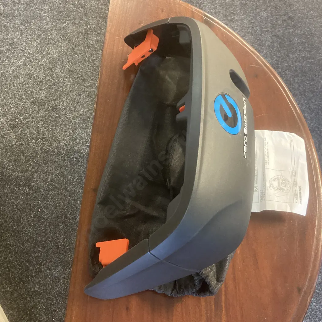 Nissan Leaf Charging Port Cover With Instructions & Bag Image 1++