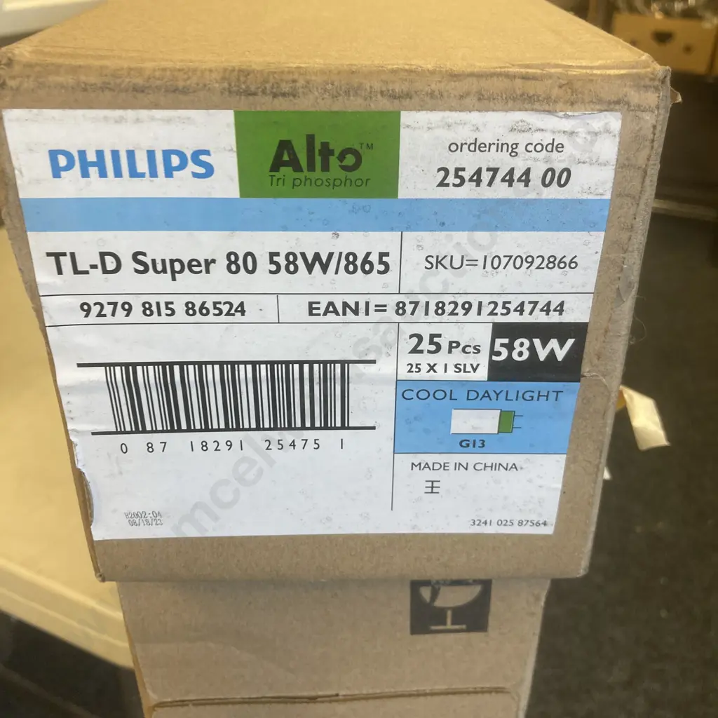 Philips Alto TL-D Super 80 Linear Flourescent Tube 58W/865 Cool Daylight, 3 x Boxes of 25 Pcs Image 1++