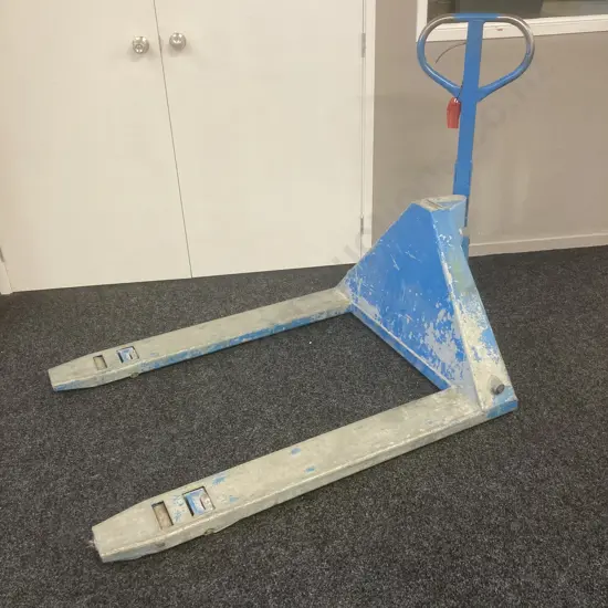 Merton Pallet Truck - 3000Kg, Model 438.5.48N, Width 97cm