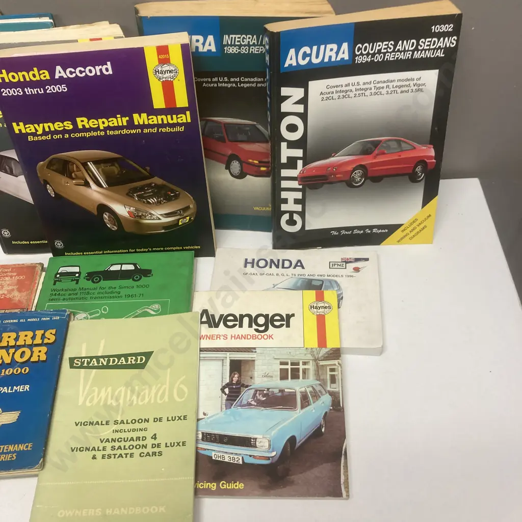 Lot of 12 Manuals - Haynes Workshop Manuals, Morris Minor 800-1000, Chilton, Autobooks, Vanguard Owners Handbook Image 1++