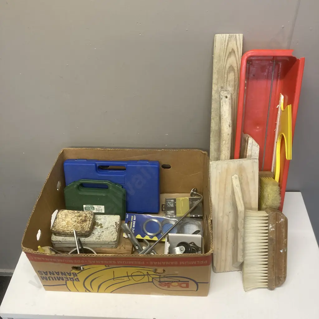 Box lot Toolkit, Drill Bits, Hardware, Wallpapering Gear Etc Image 1++