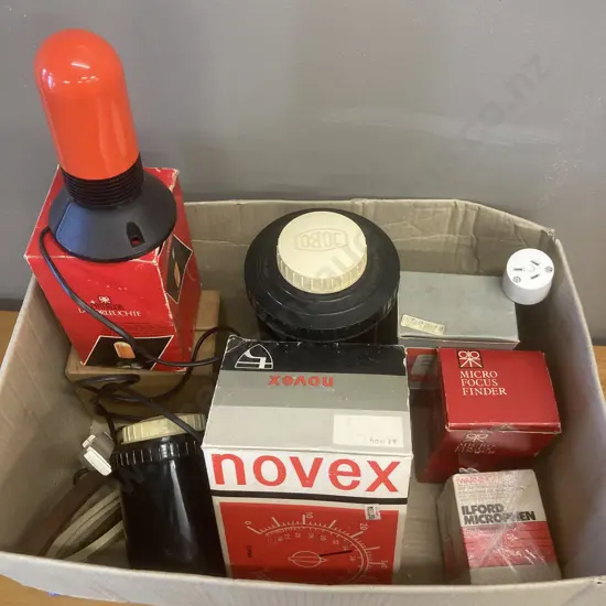 Box Lot Paterson Darkroom Safelight, Novex R Darkroom Enlarger Timer, Jobo Developing Tanks, Micro Focus Finder Etc