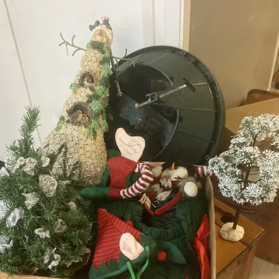 Box lot Small Christmas Trees, Cinco Classic Xmas Tree Stand & Assorted Christmas Items