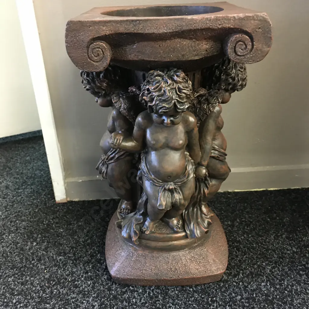 Cherub Planter Stand H41cm  Image 1++
