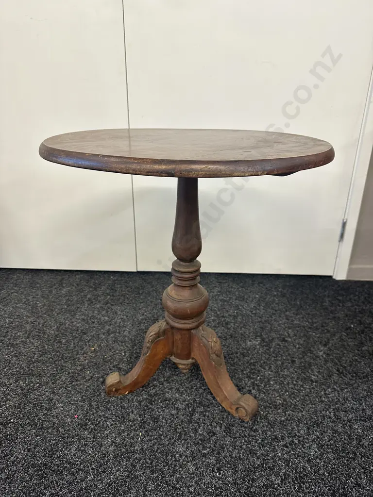 Vintage Mahogany Round Pedestal Table H63,Dia56cm. Image 1++
