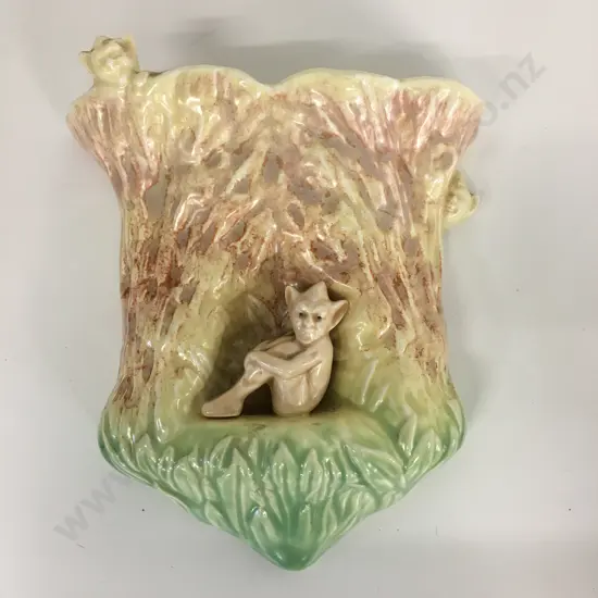   Vintage Rare Sylvac Pixie Wall Pocket #320 H21cm.